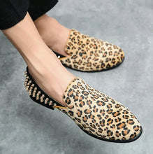 Load image into Gallery viewer, Leopard With Rhinestones Men&#39;s Loafer
